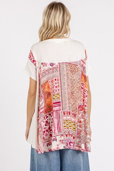 Well Tailored T-Shirt with a Graceful Silhouette