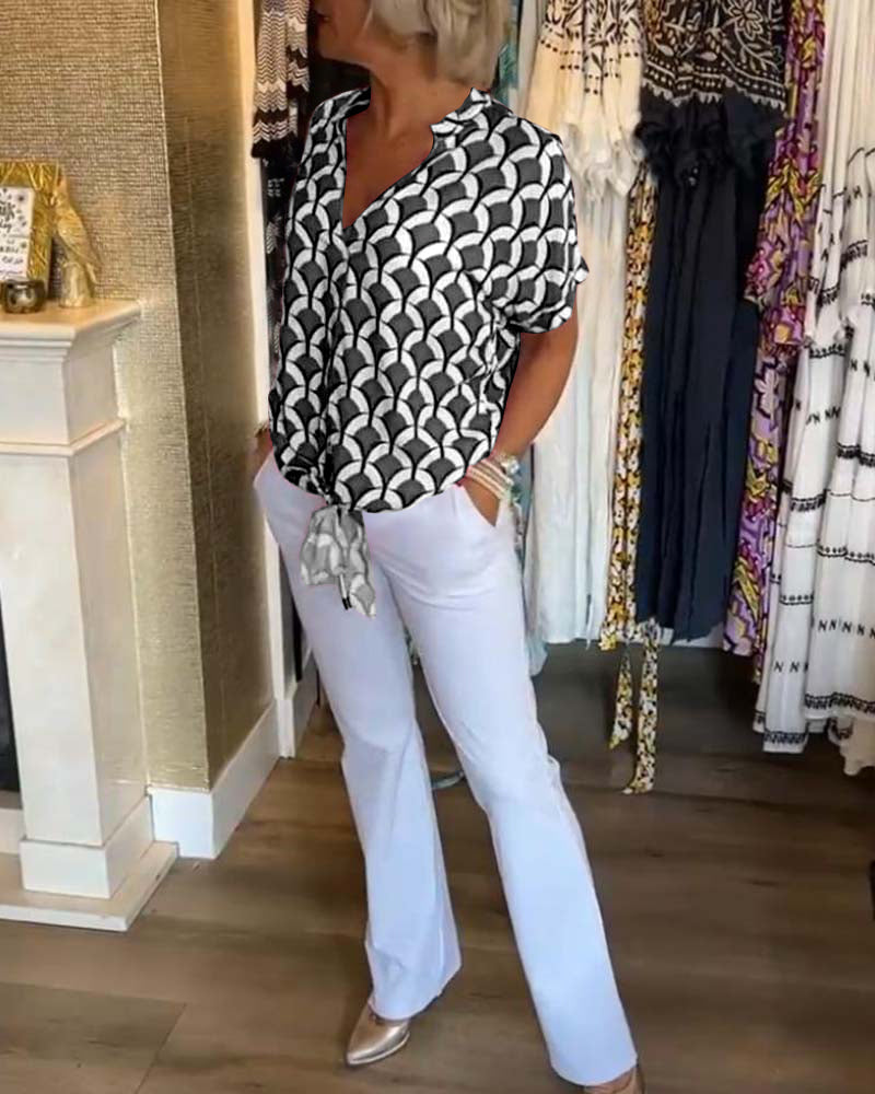 Classic Vintage & Enduringly Stylish Blouse