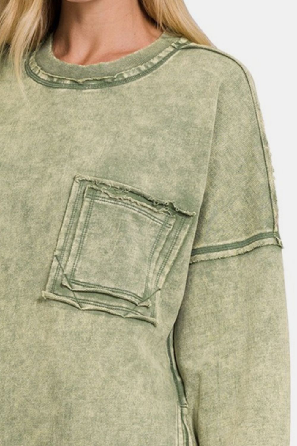 Classic Vintage Shirt with a Flattering Fit