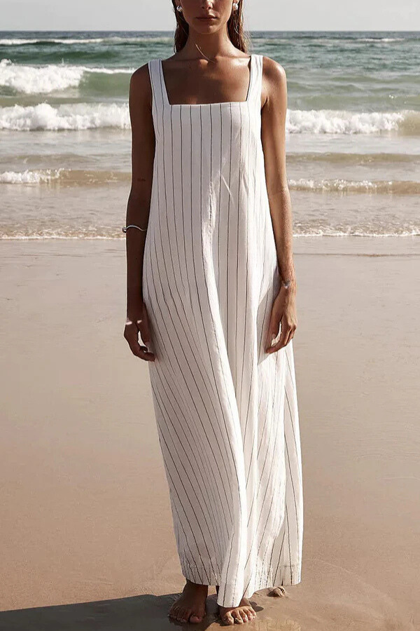 Effortlessly Elegant Dress with a Timeless Design