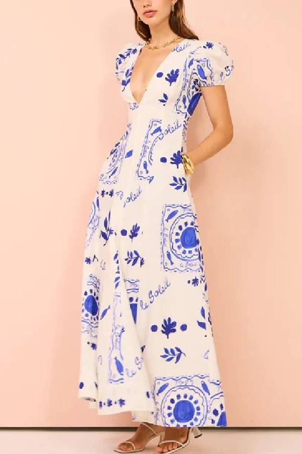Classic Vintage & Enduringly Stylish Dress
