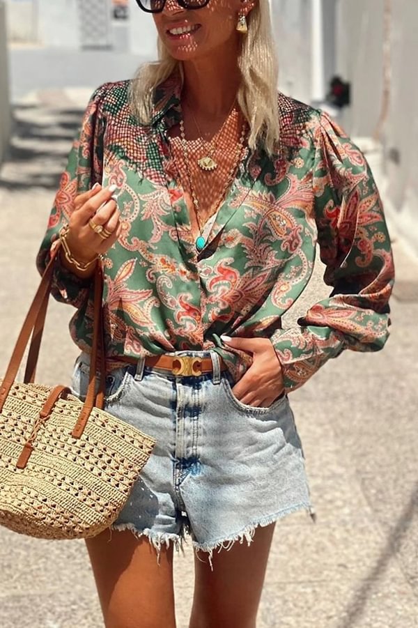 Beautifully Finished Shirt in a Timeless Design