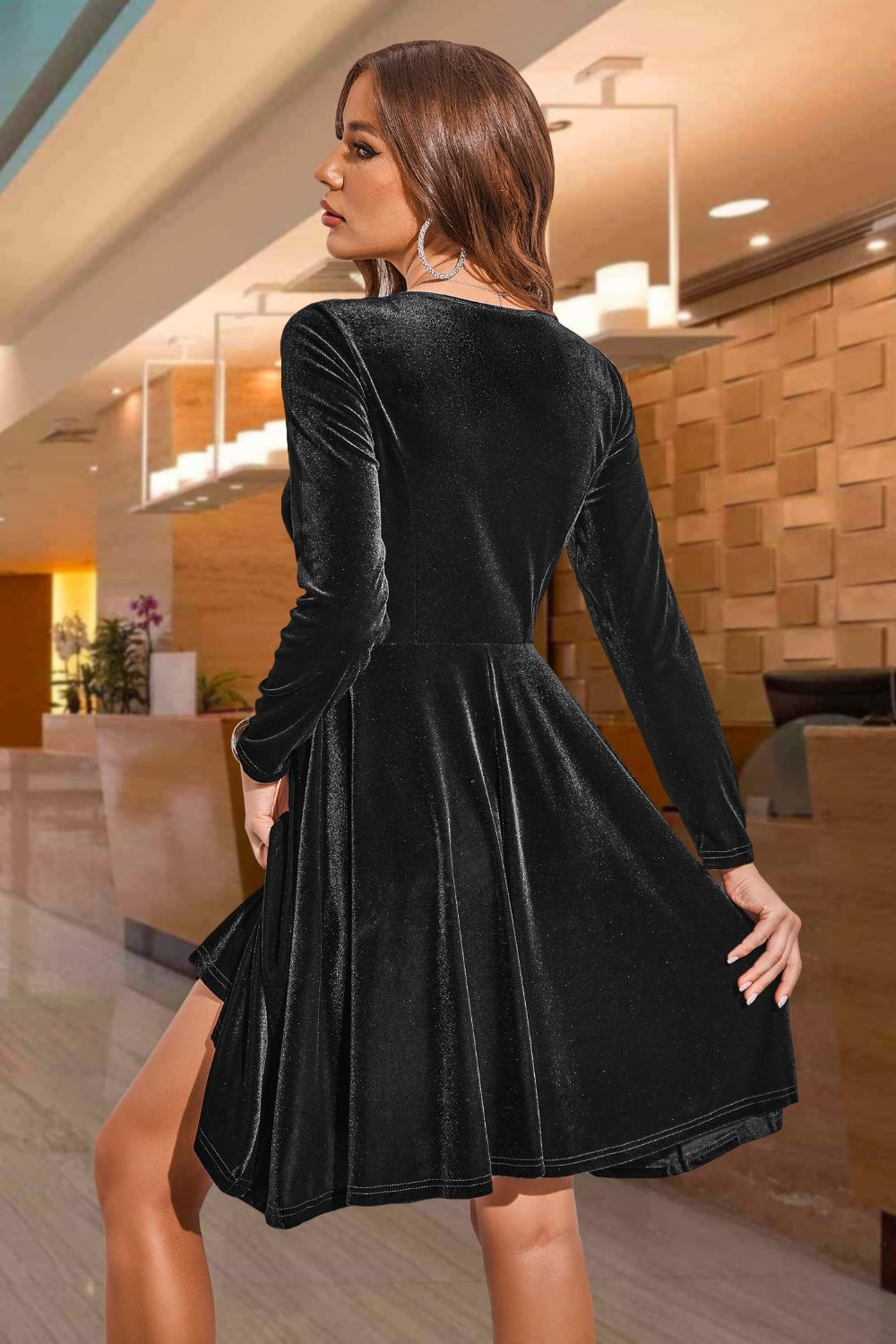 Sophisticated Dress with a Clean Classic Look