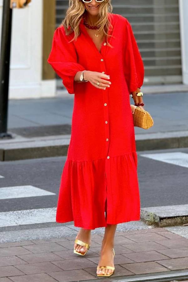 Well Tailored Dress with a Graceful Silhouette