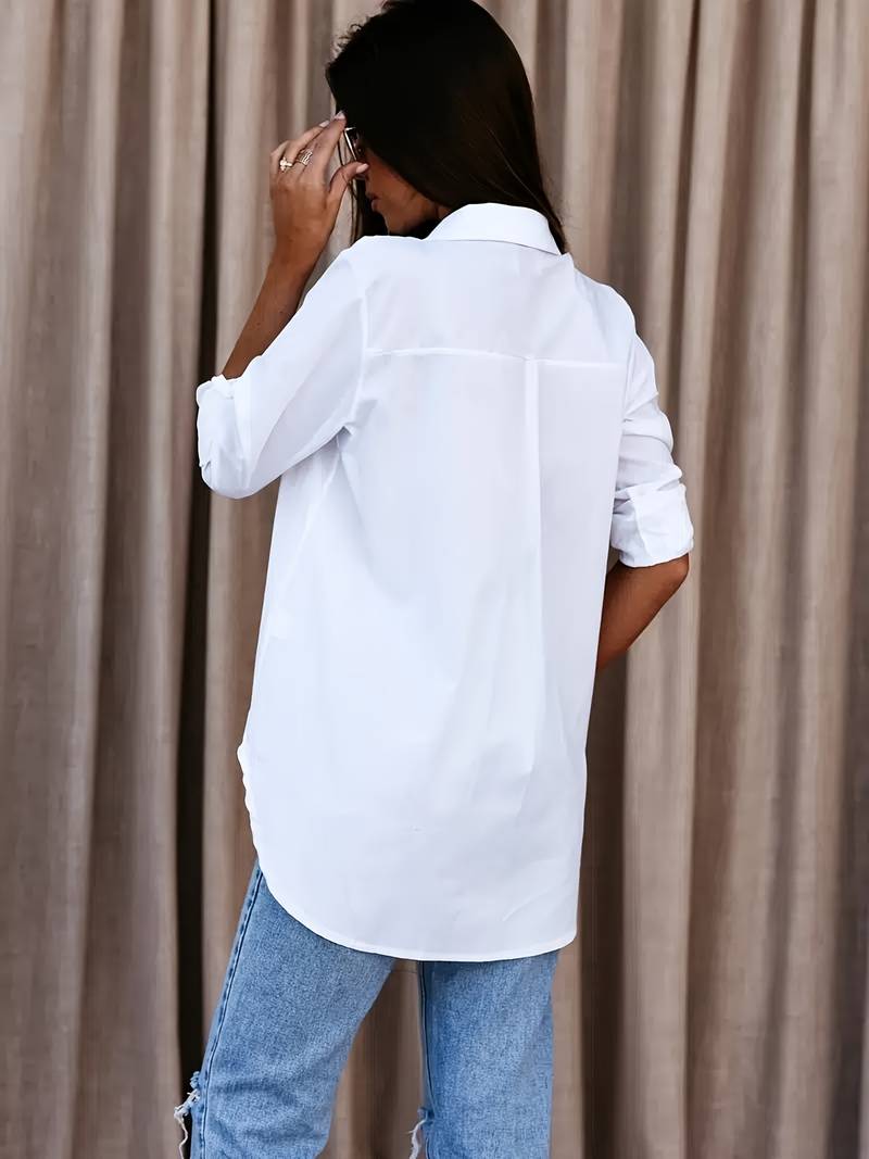 Sophisticated Blouse with a Clean Classic Look