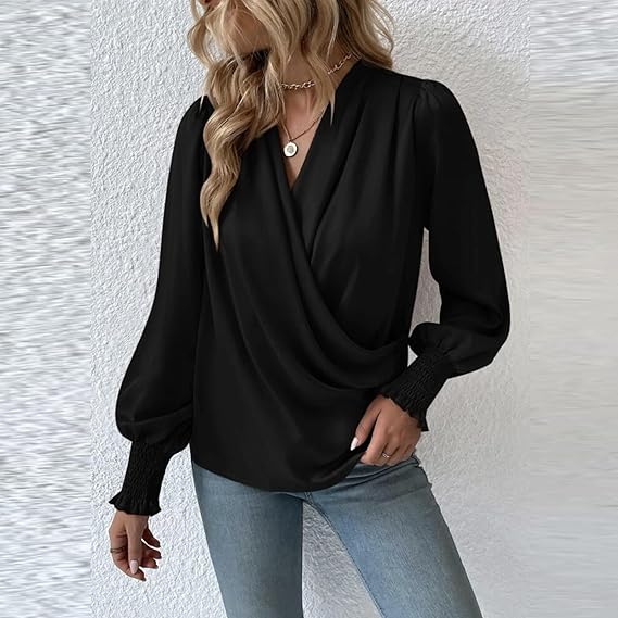 Polished Blouse with an Effortless Classic Look