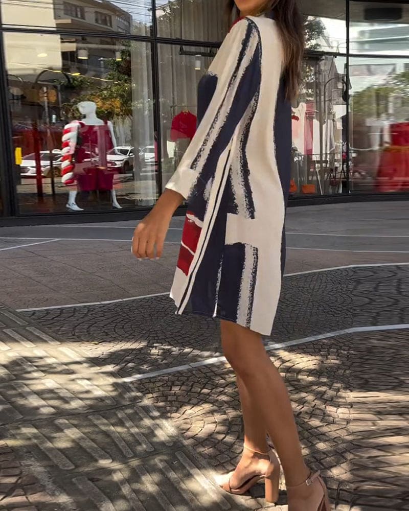 Beautifully Finished Dress in a Timeless Design