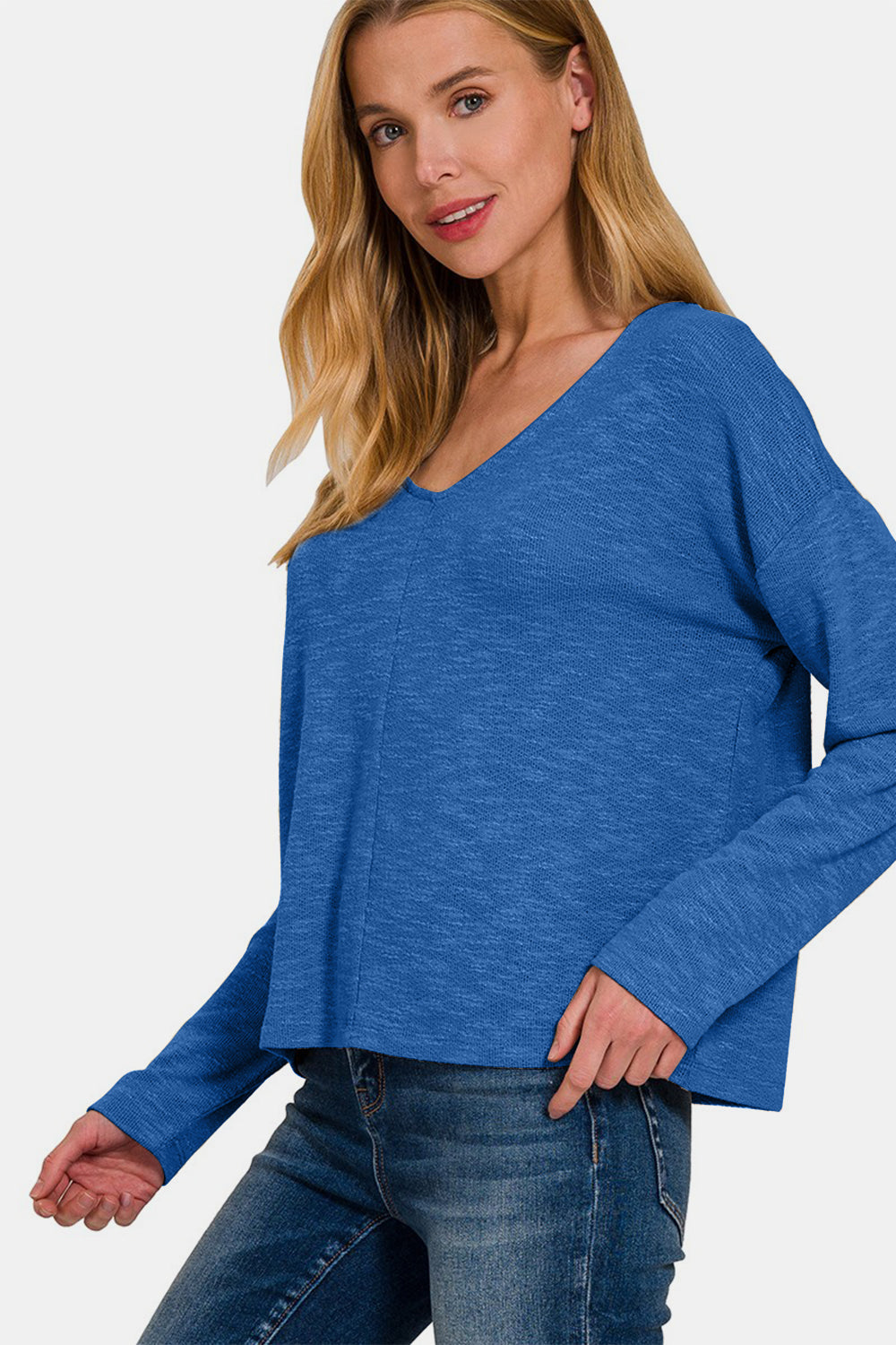 Effortlessly Elegant T-Shirt with a Timeless Design