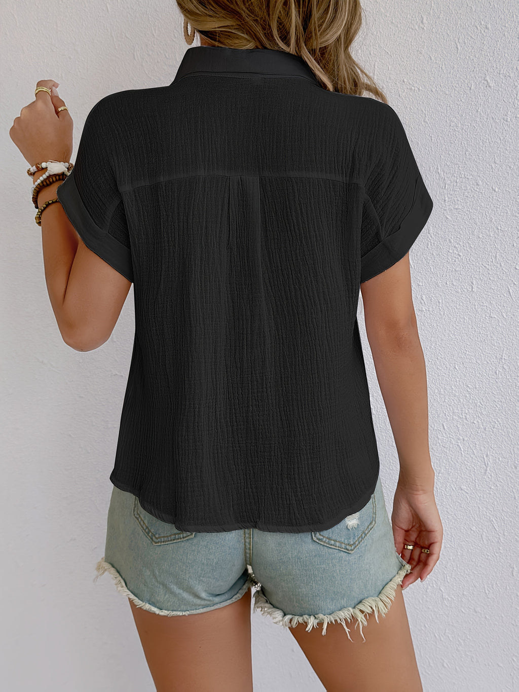 Classic Vintage & Enduringly Stylish Blouse