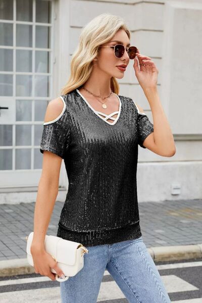 Gracefully Styled Blouse for Any Occasion