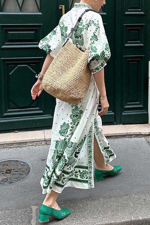 Classic Vintage Dress with a Flattering Fit
