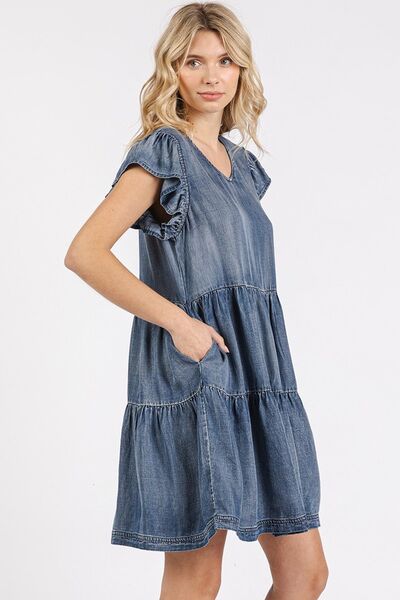 Classic Vintage Dress with a Flattering Fit