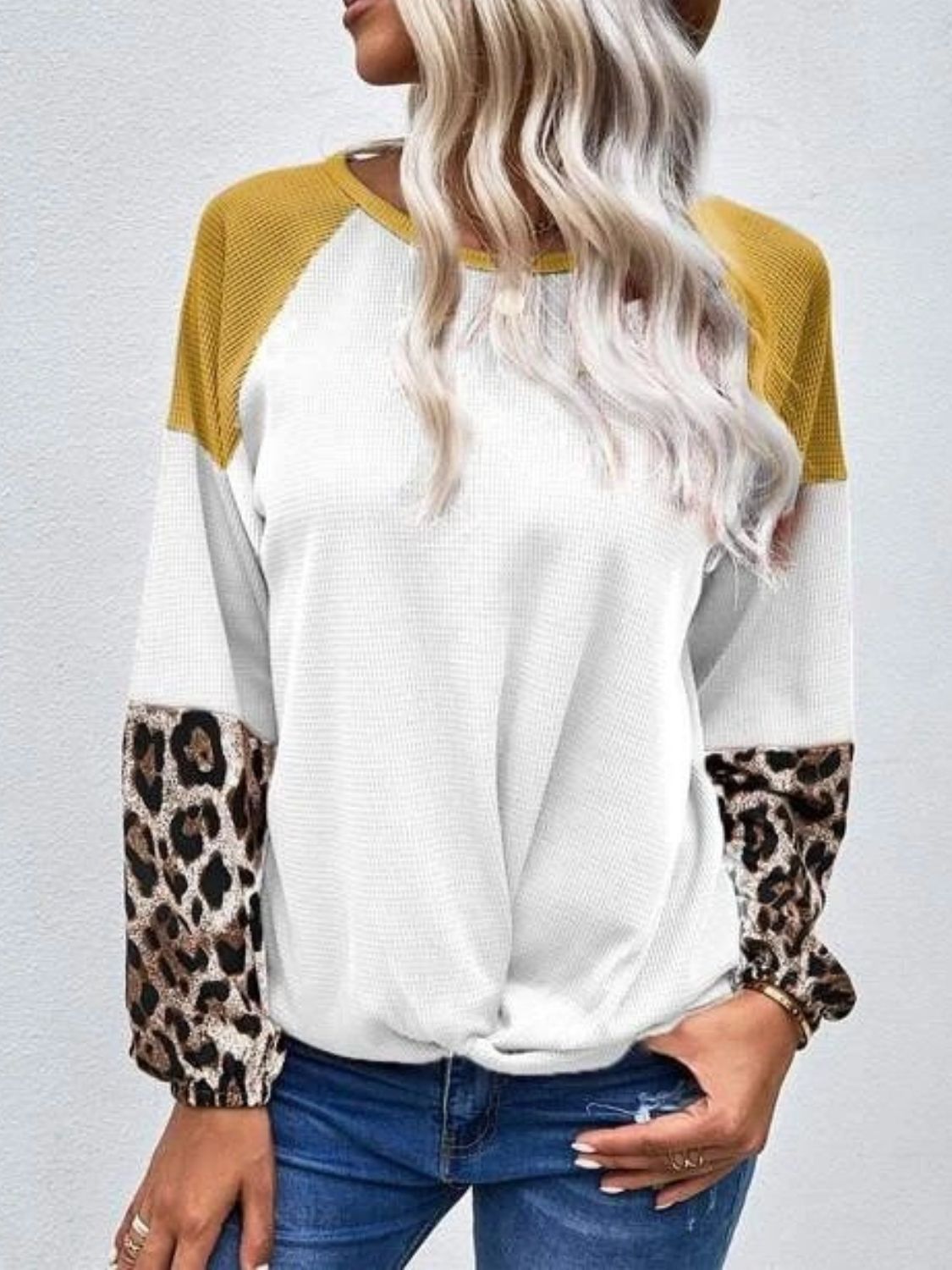 Beautifully Crafted T-Shirt in a Classic Style