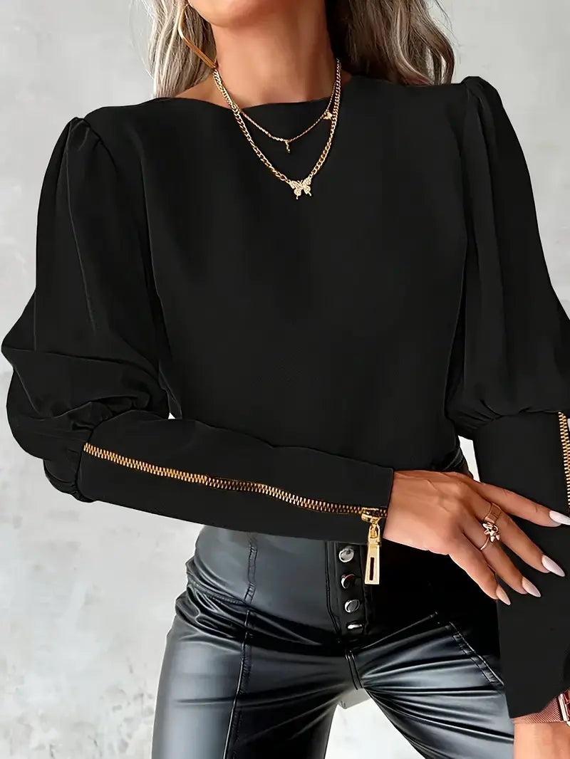 Beautifully Crafted Blouse in a Classic Style