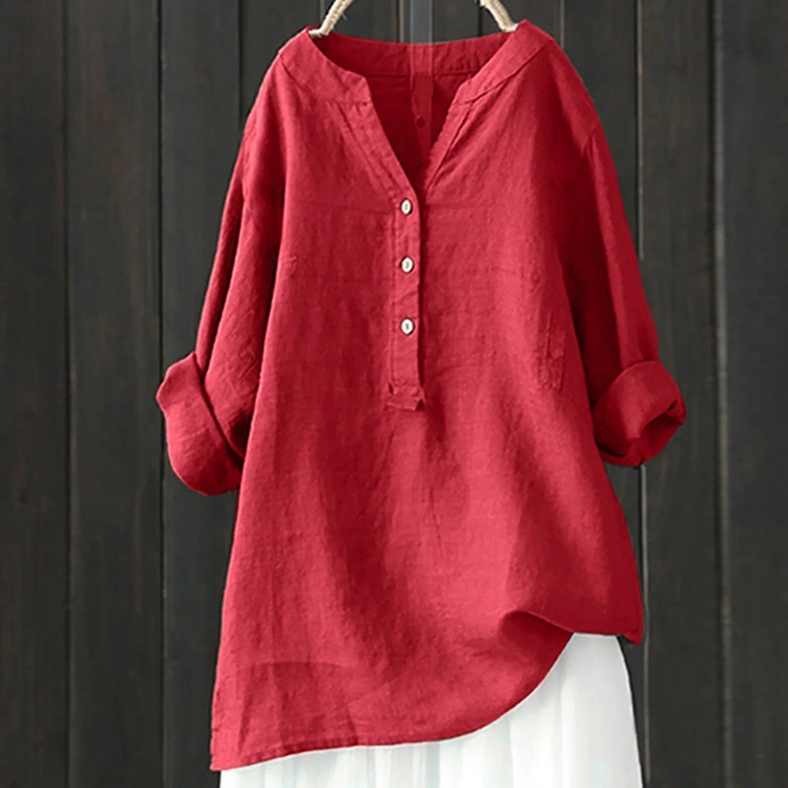 Sophisticated Blouse with a Clean Classic Look