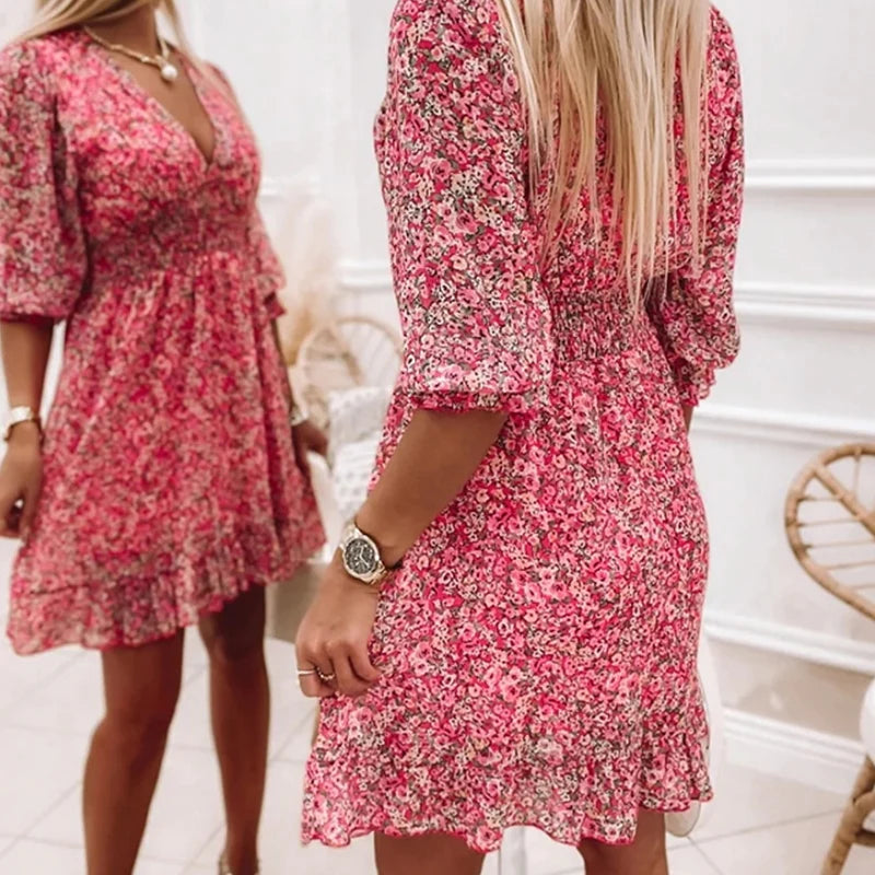 Classic Vintage & Enduringly Stylish Dress