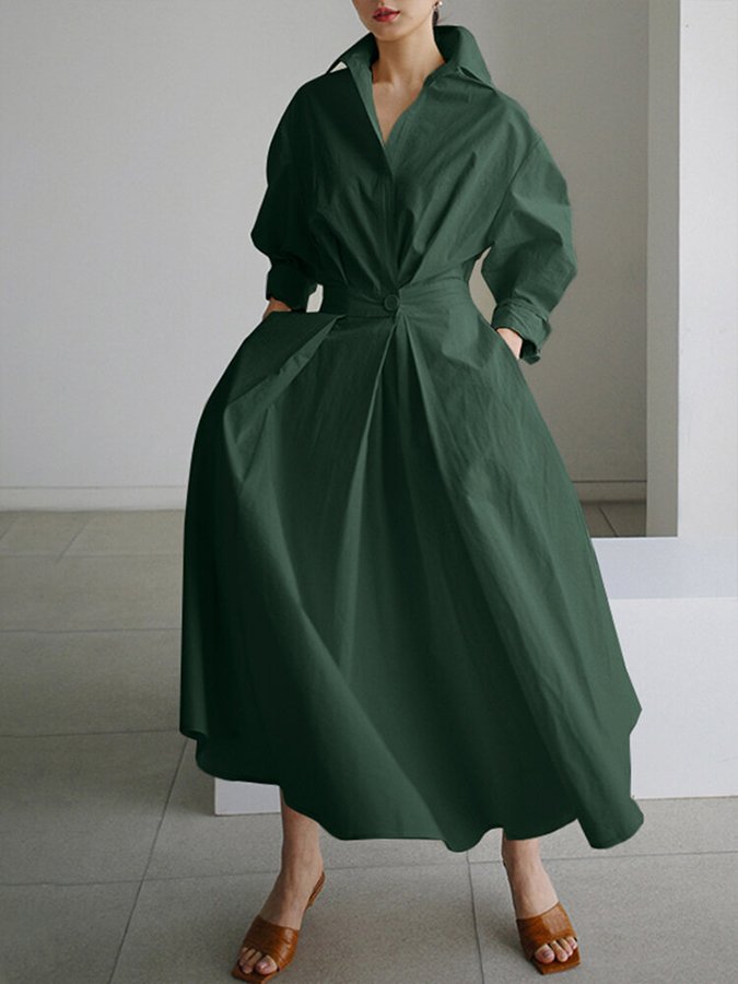 Classic Vintage Dress with a Flattering Fit