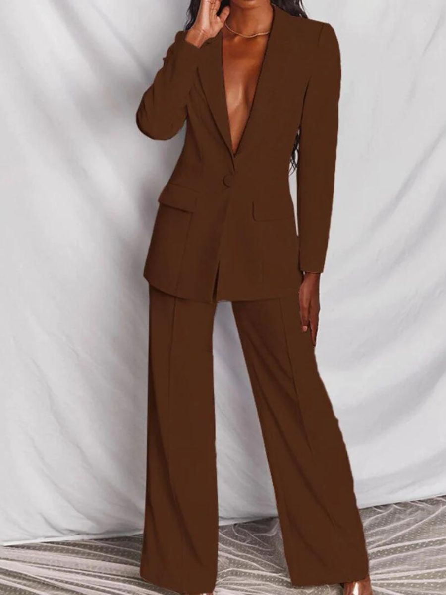 A Vintage Style Trousers with Delicate Timeless Details