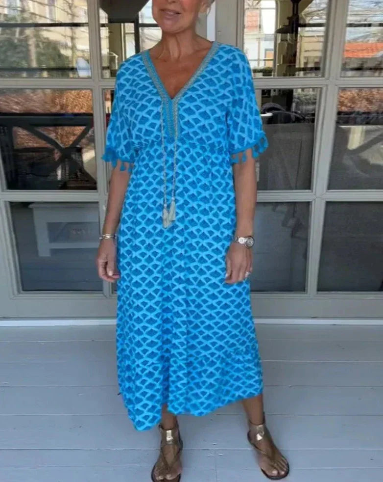 Gracefully Styled Dress for Any Occasion