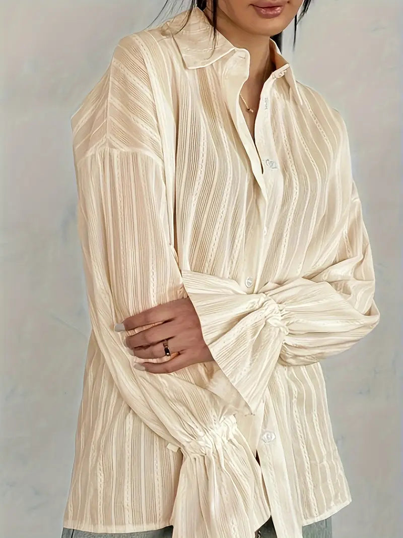 Classic Vintage & Enduringly Stylish Blouse