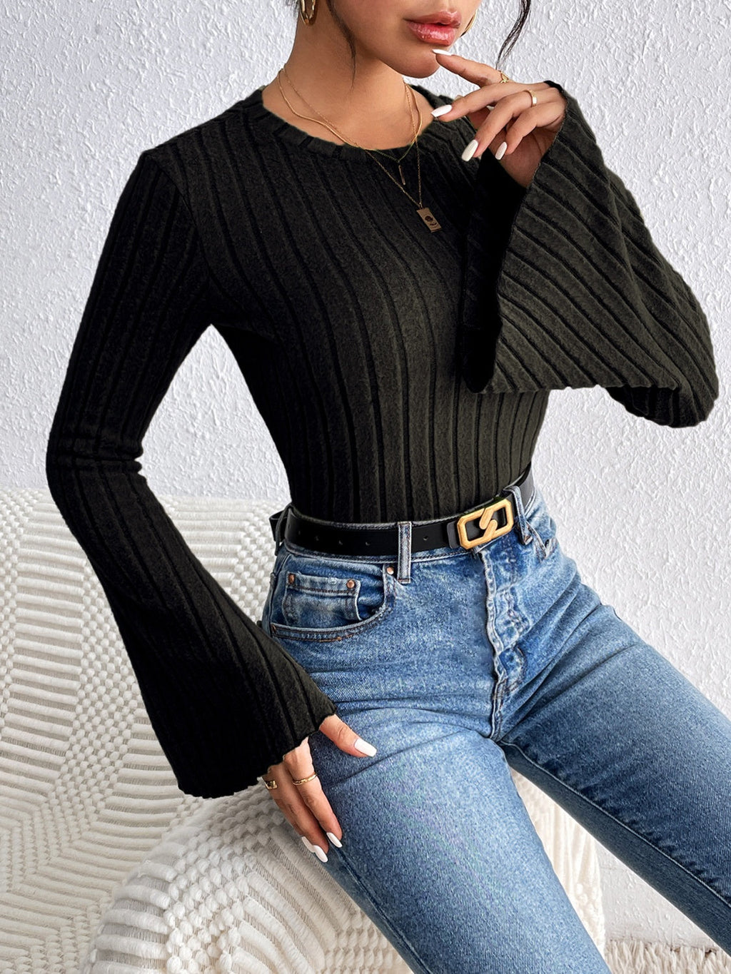 Well Tailored T-Shirt with a Graceful Silhouette