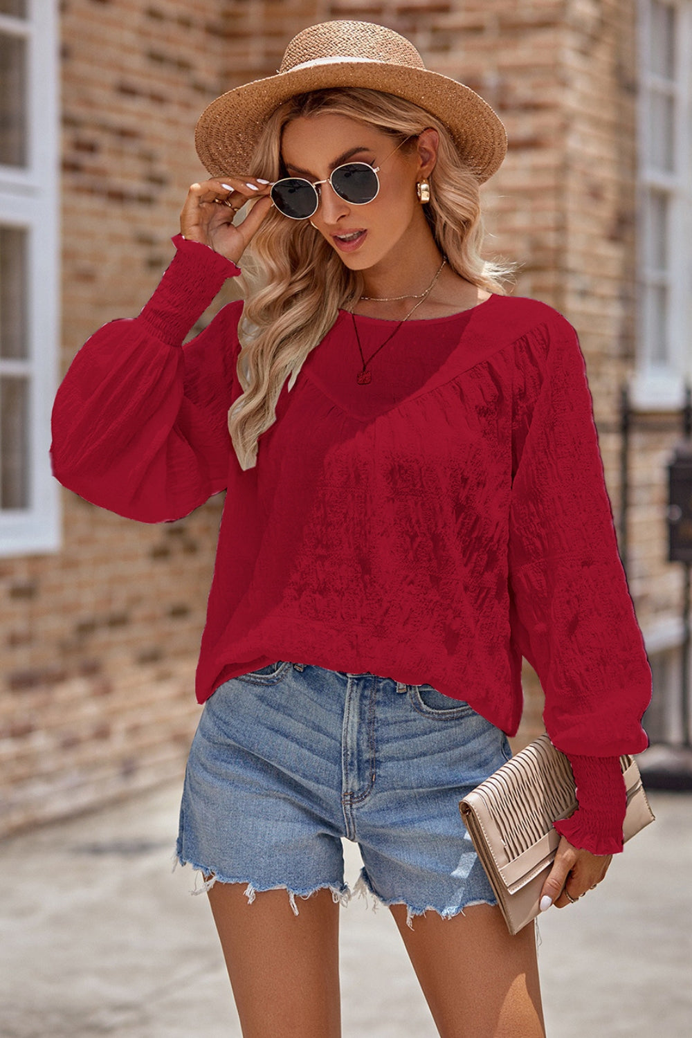 Beautifully Crafted Blouse in a Classic Style