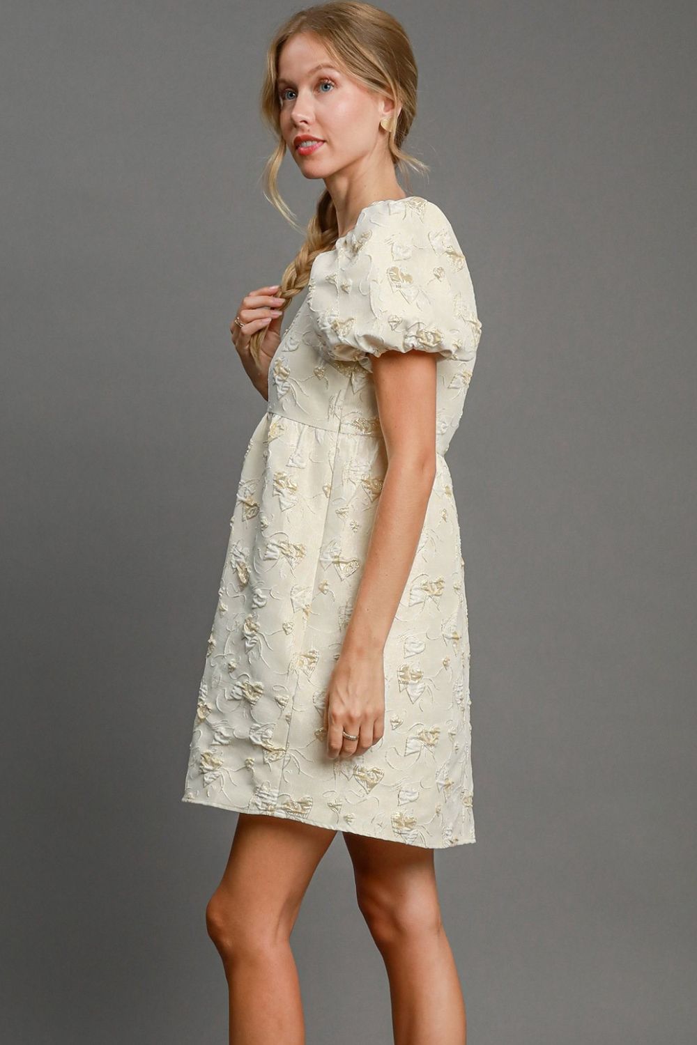Beautifully Crafted Dress in a Classic Style