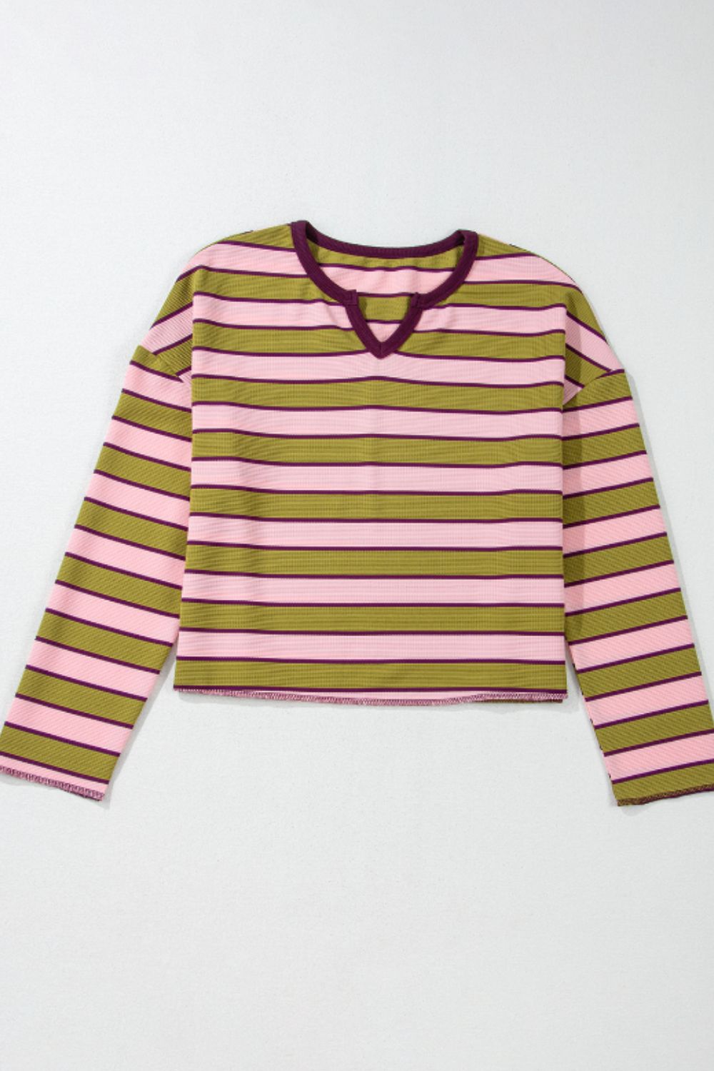 Effortlessly Elegant T-Shirt with a Timeless Design