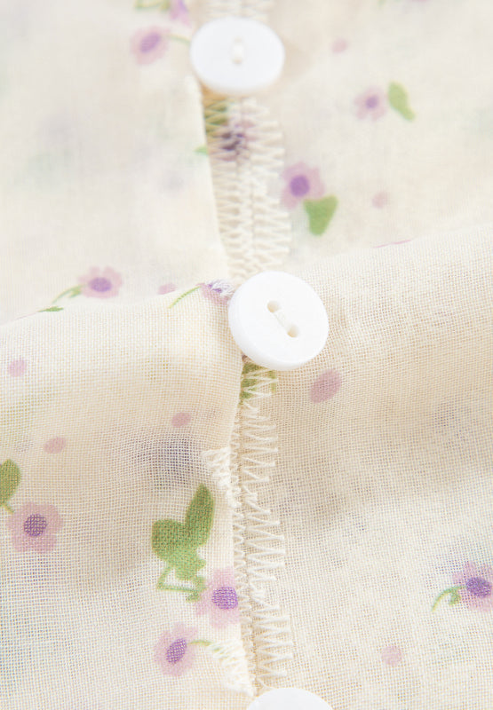 Effortlessly Elegant Blouse with a Timeless Design