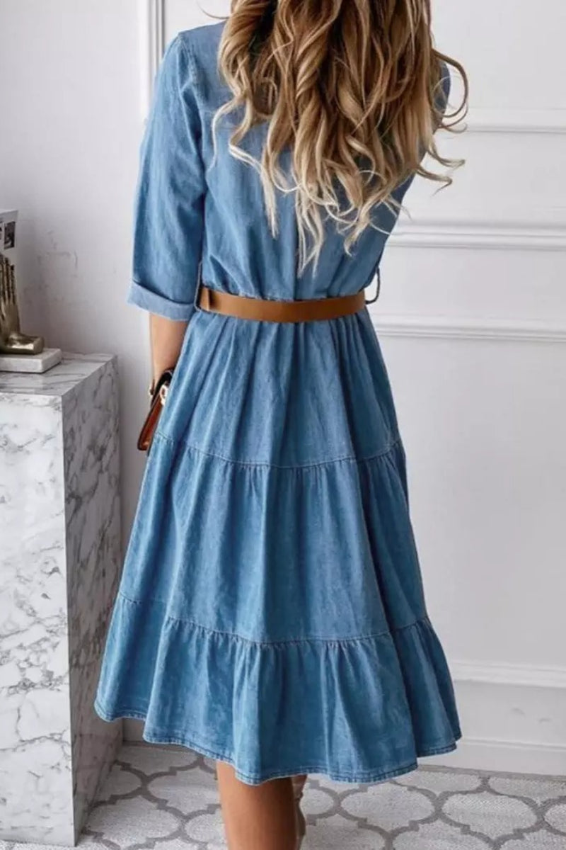 Well Tailored Dress with a Graceful Silhouette