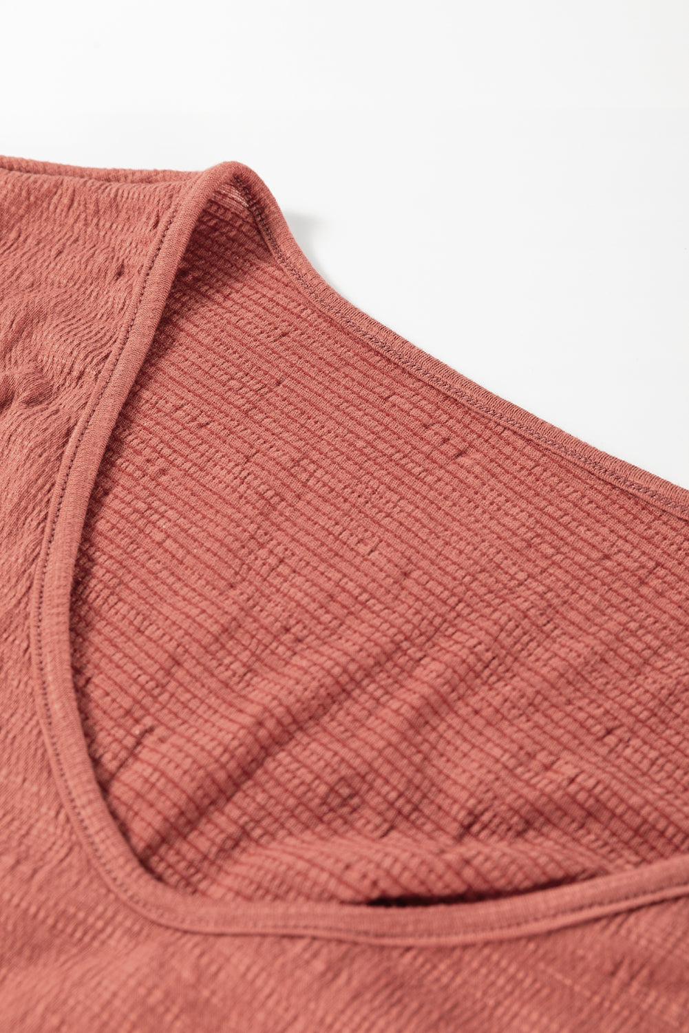 Effortlessly Elegant Blouse with a Timeless Design