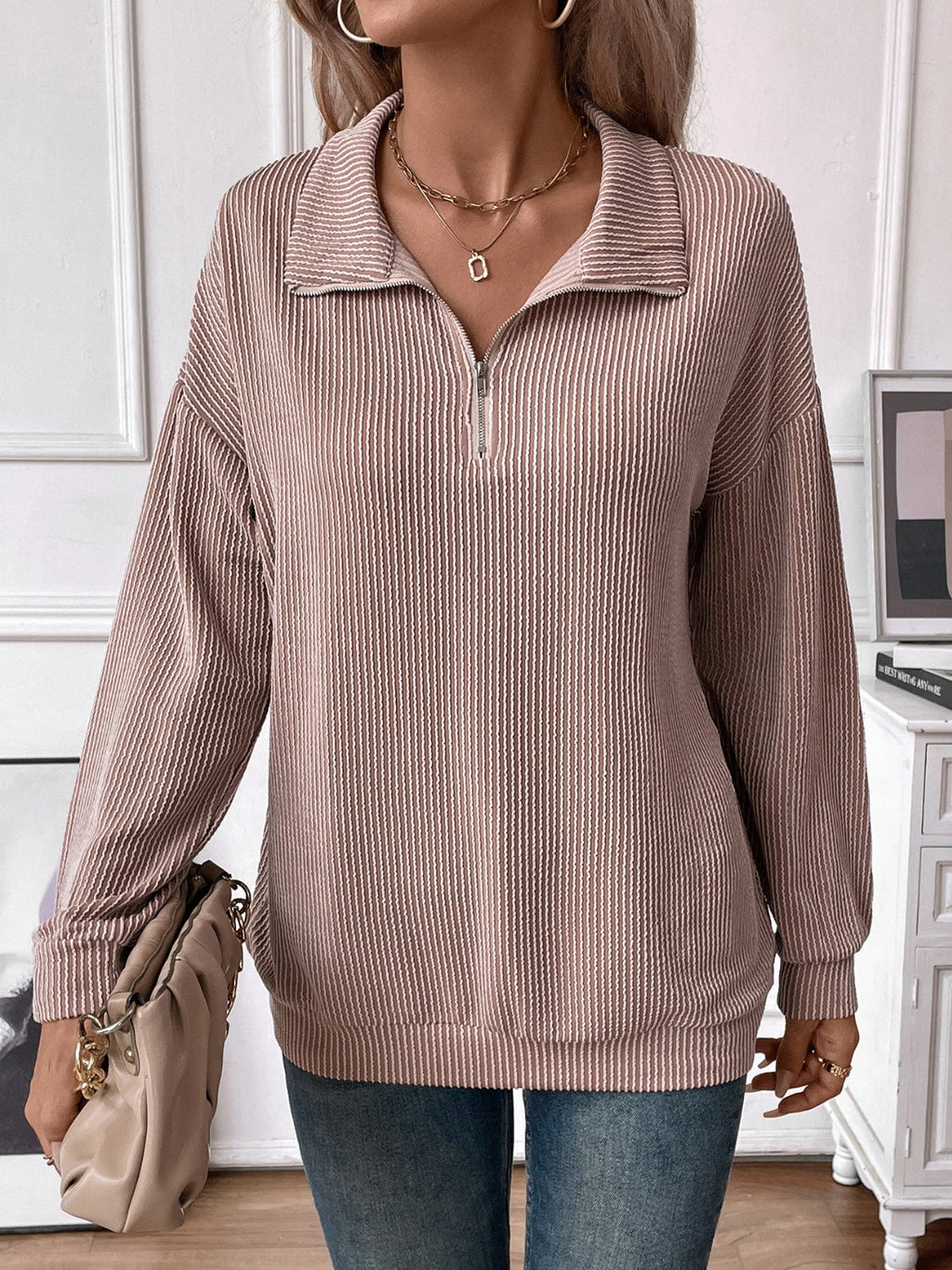 Effortlessly Elegant T-Shirt with a Timeless Design