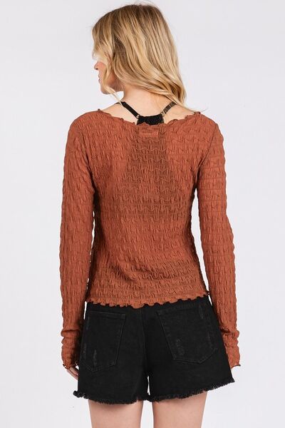 Gracefully Styled Blouse for Any Occasion
