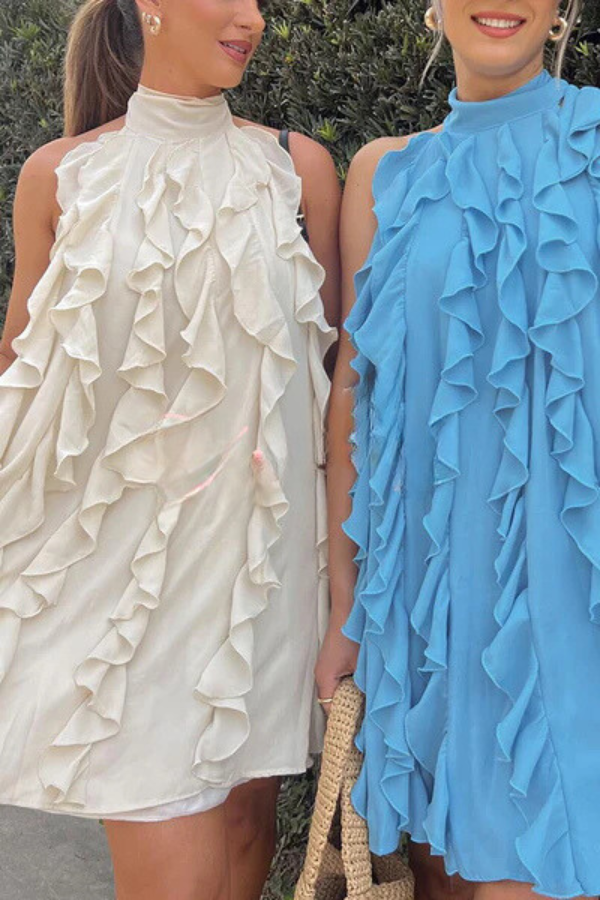Gracefully Styled Dress for Any Occasion