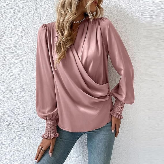 Polished Blouse with an Effortless Classic Look