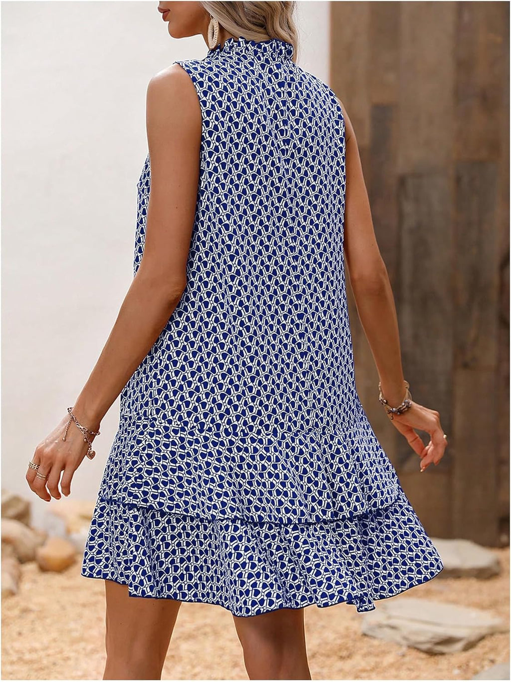 Classic Vintage & Enduringly Stylish Dress