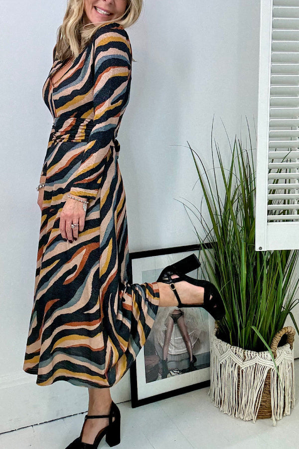 Elegantly Styled Dress for Everyday Wear