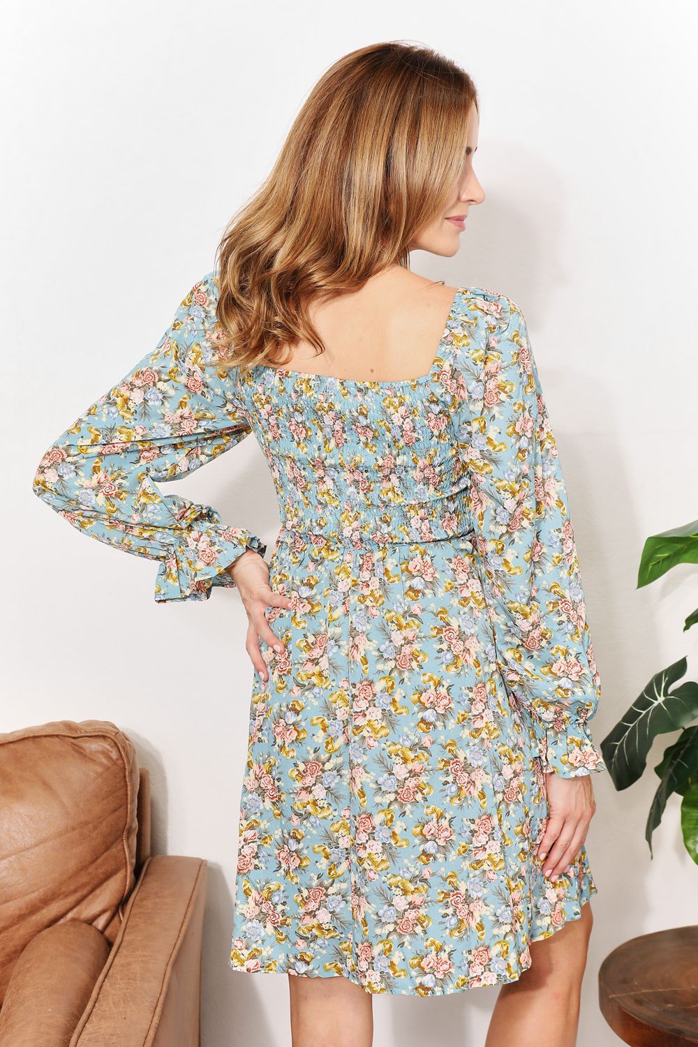 Sophisticated Dress with a Clean Classic Look