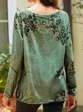 A Vintage Style Blouse with Delicate Timeless Details