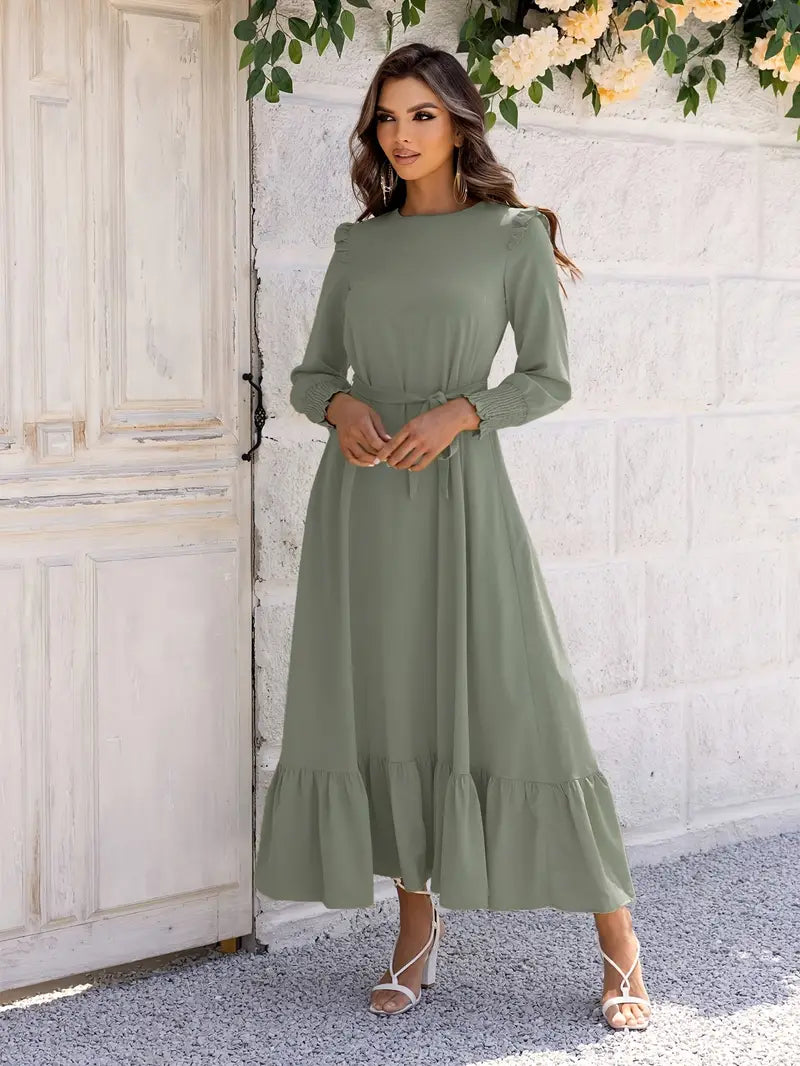 Polished Dress with an Effortless Classic Look