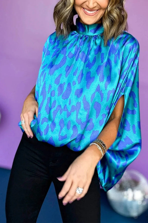Sophisticated Blouse with a Clean Classic Look