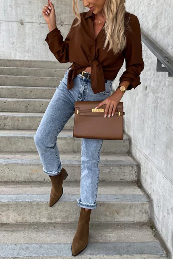 Classic Vintage Blouse with a Flattering Fit