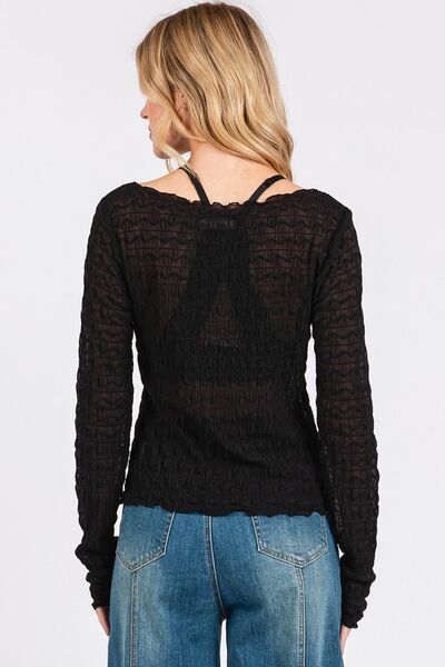 Classic Vintage Blouse with a Flattering Fit