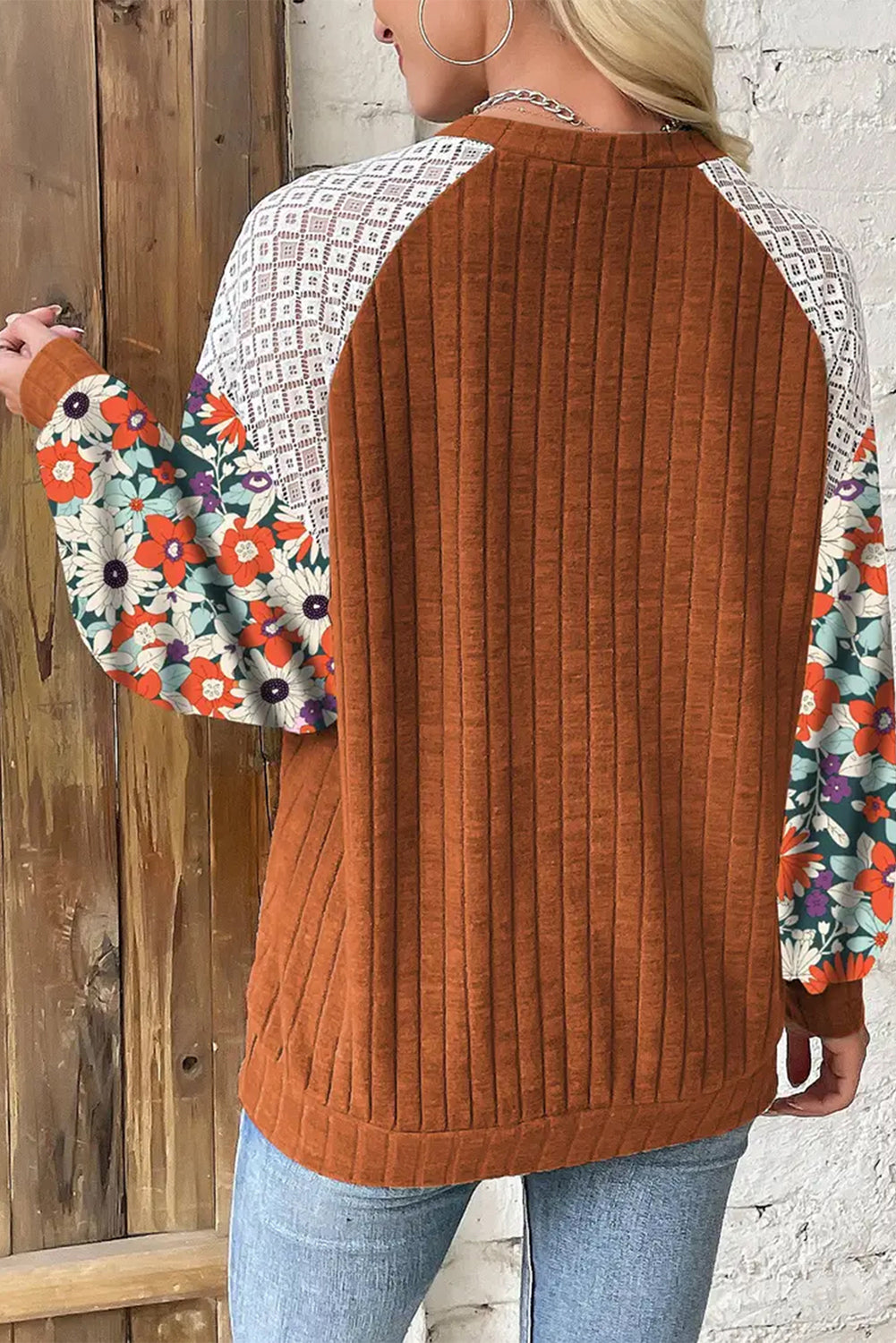Beautifully Finished Blouse in a Timeless Design