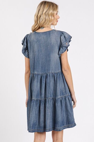 Classic Vintage Dress with a Flattering Fit