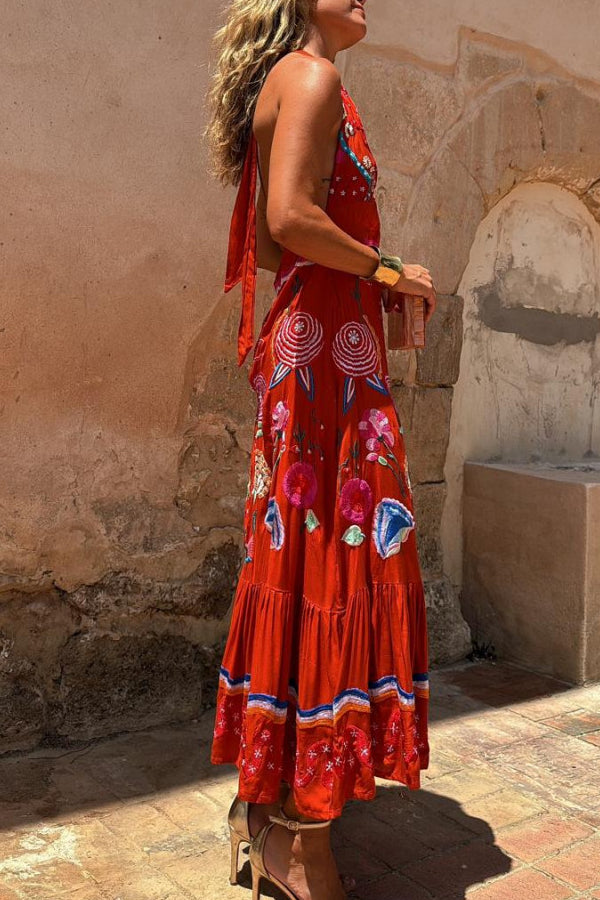 Classic Vintage Dress with a Flattering Fit