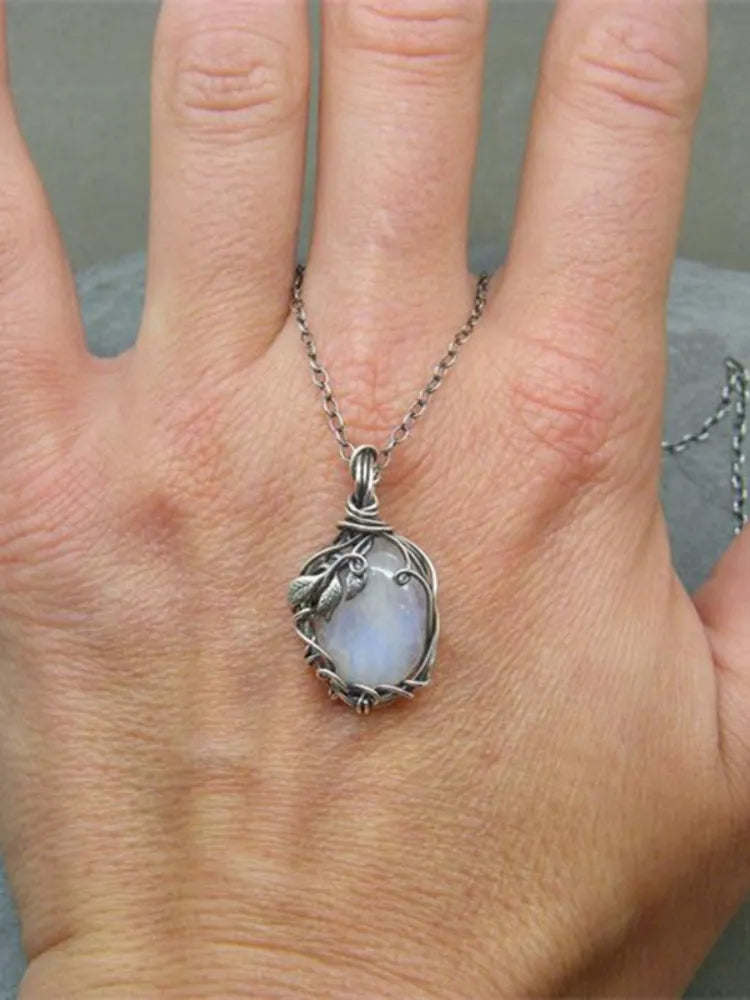 Classic Necklace with Timeless Appeal