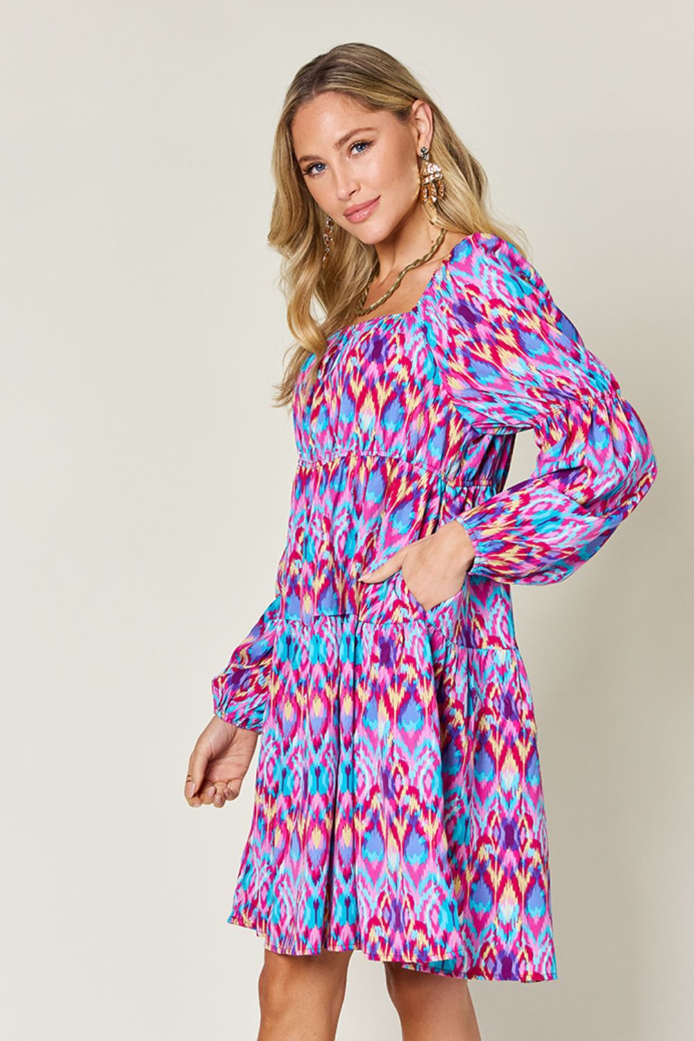 Beautifully Crafted Dress in a Classic Style