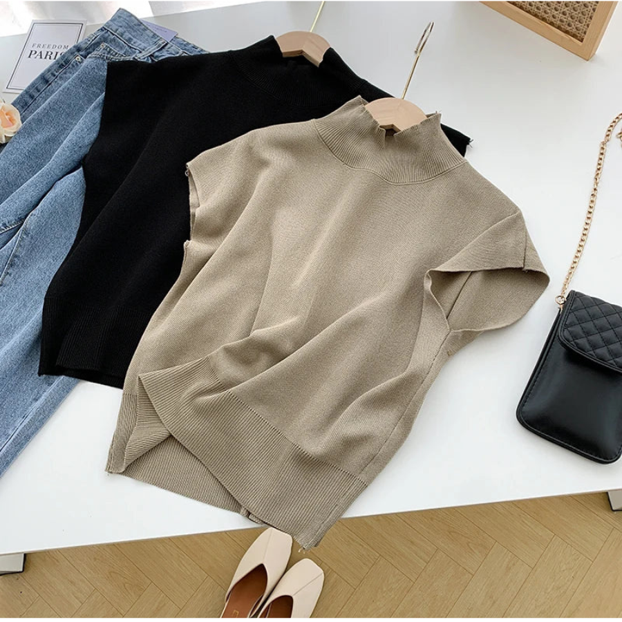 Well Tailored T-Shirt with a Graceful Silhouette