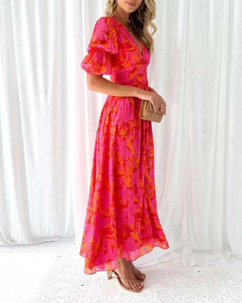 Sophisticated Dress with a Clean Classic Look
